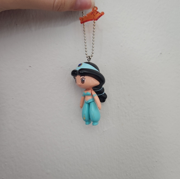 Disney princesses keychains‼️ (3/$25) - Picture 6 of 6